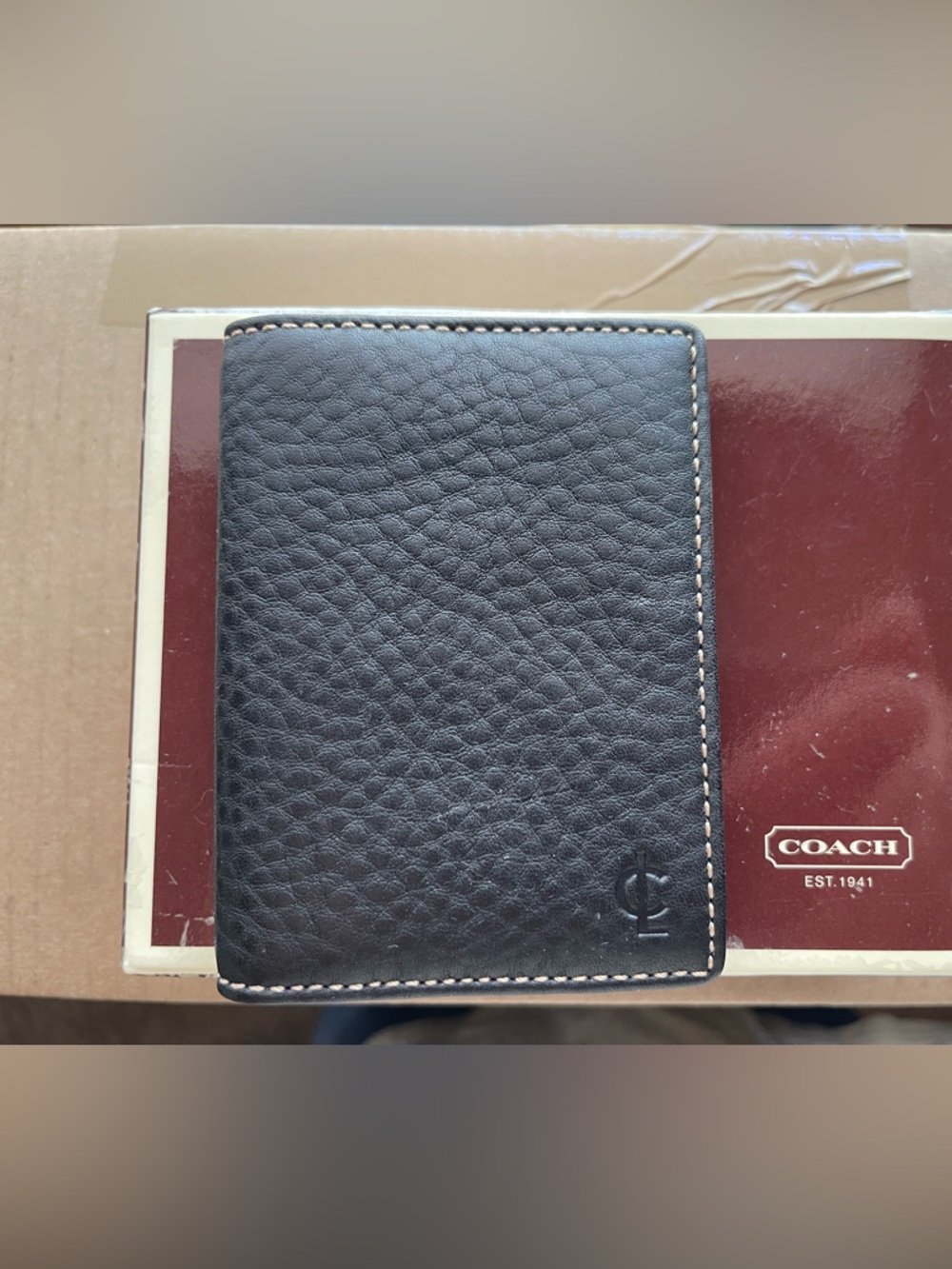 Vintage Coach Black Pebble Leather Bifold Wallet with Contrast Stitching